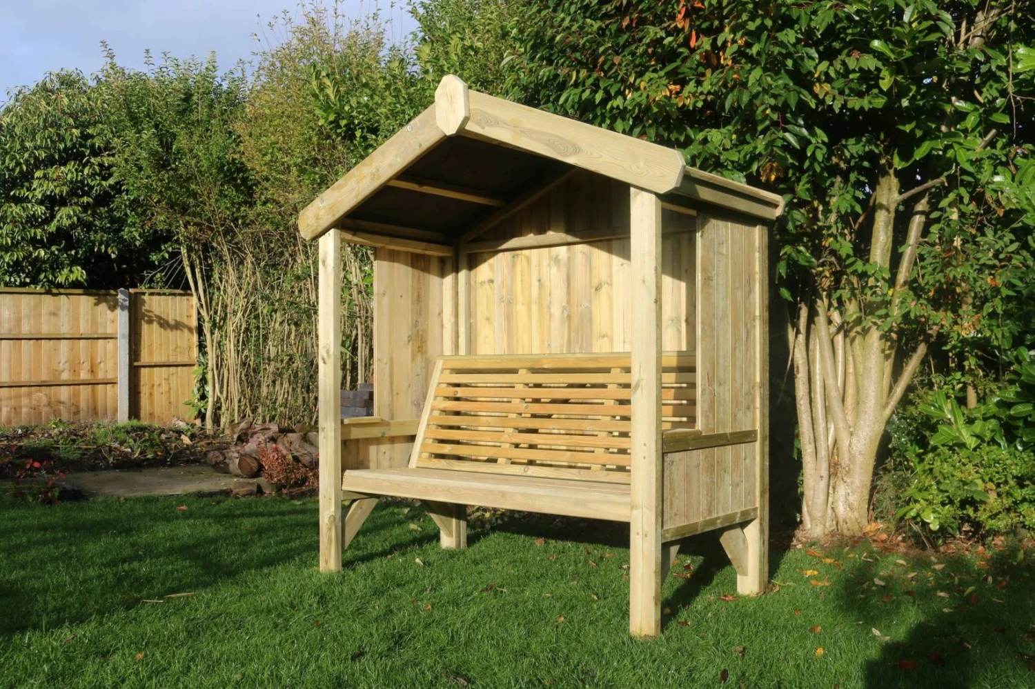 Churnet Valley Cottage Arbour Fully Enclosed 3 Seater 4 Churnet Valley Cottage Arbour Fully Enclosed 3 Seater - Image 2