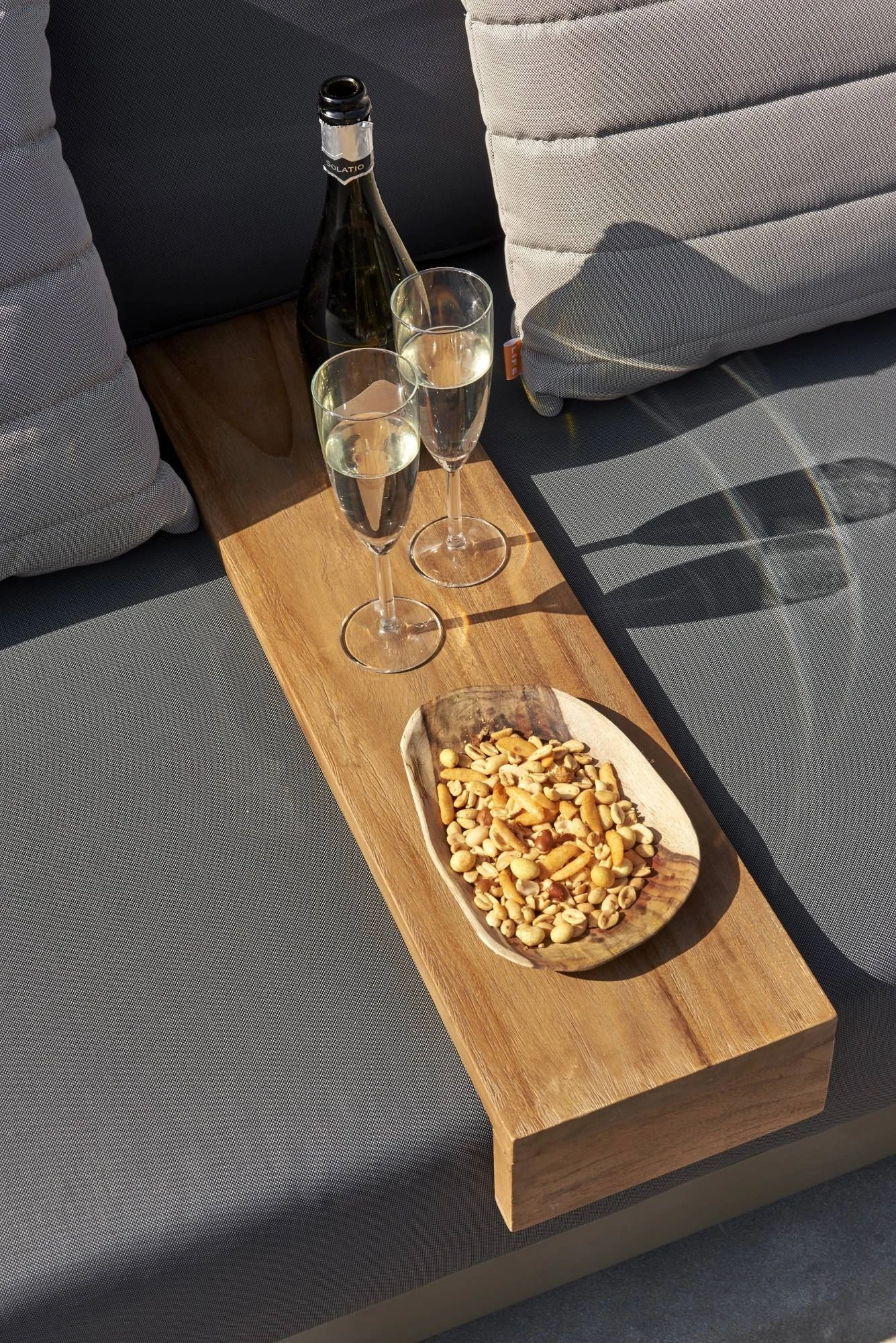 LIFE Rimo Serving Tray - Robust Teak 4 LIFE Rimo Serving Tray - Robust Teak - Image 2