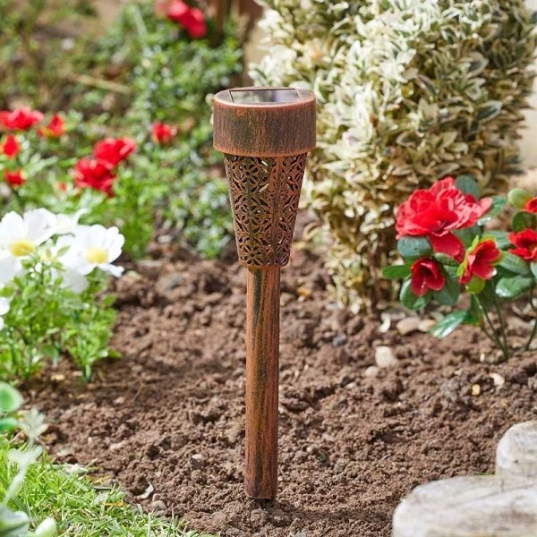Smart Garden Damasque Stake Light Bronze, 6 Piece Carry Pack 5 Smart Garden Damasque Stake Light Bronze, 6 Piece Carry Pack - Image 3