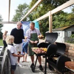 Landmann Vinson 200 Smoker Charcoal Barbecue - Black -Outdoor Garden 51773 28802